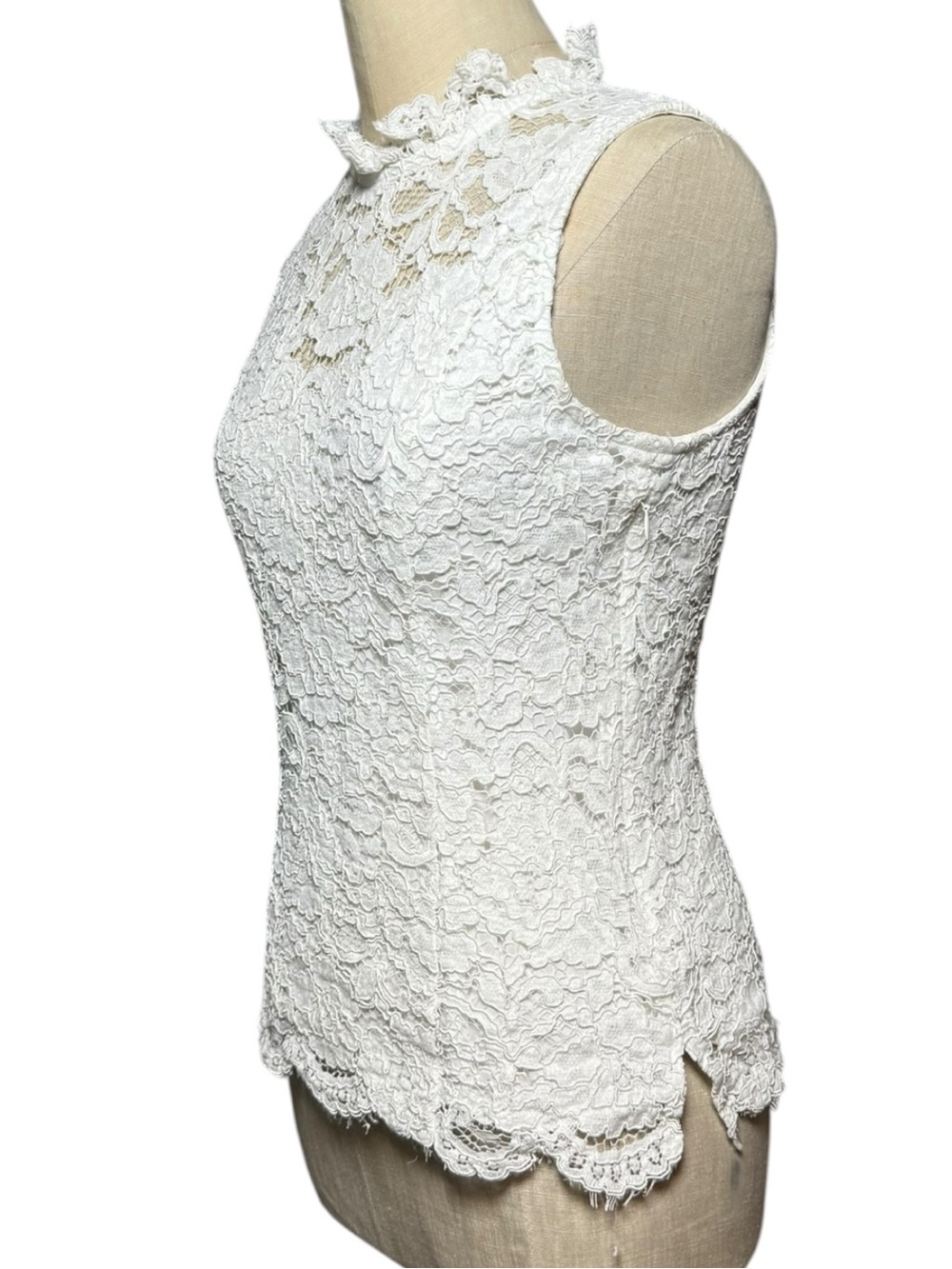 White House Black Market White Lace Sleeveless Mock Neck Top - Picture 3 of 10